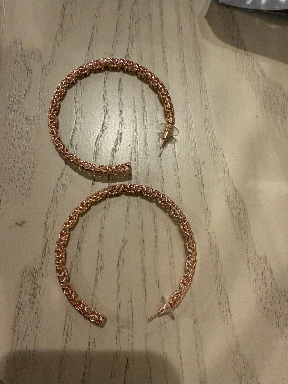 Kendra Scott Maggie Filigree Rose Gold Textured Large Hoop Earrings